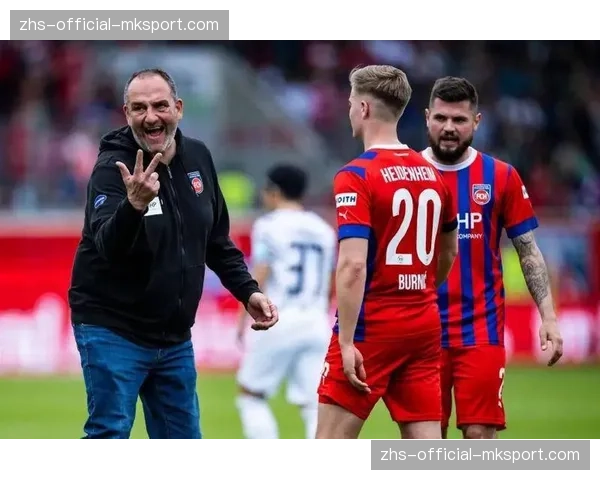 德甲德乙用转播权换取20亿欧元资金，私募股权公司获新公司12.5%股份